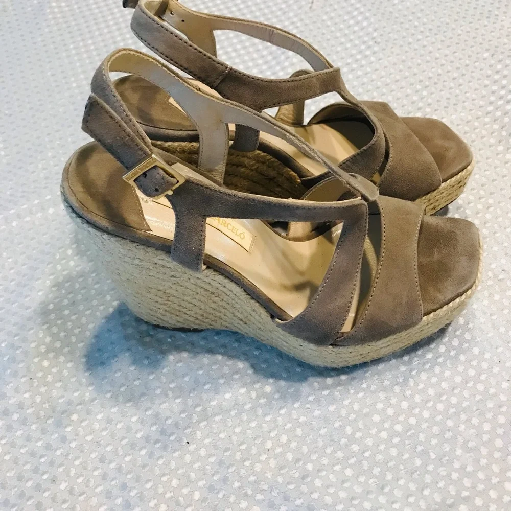 Paloma Barcelo great preowned